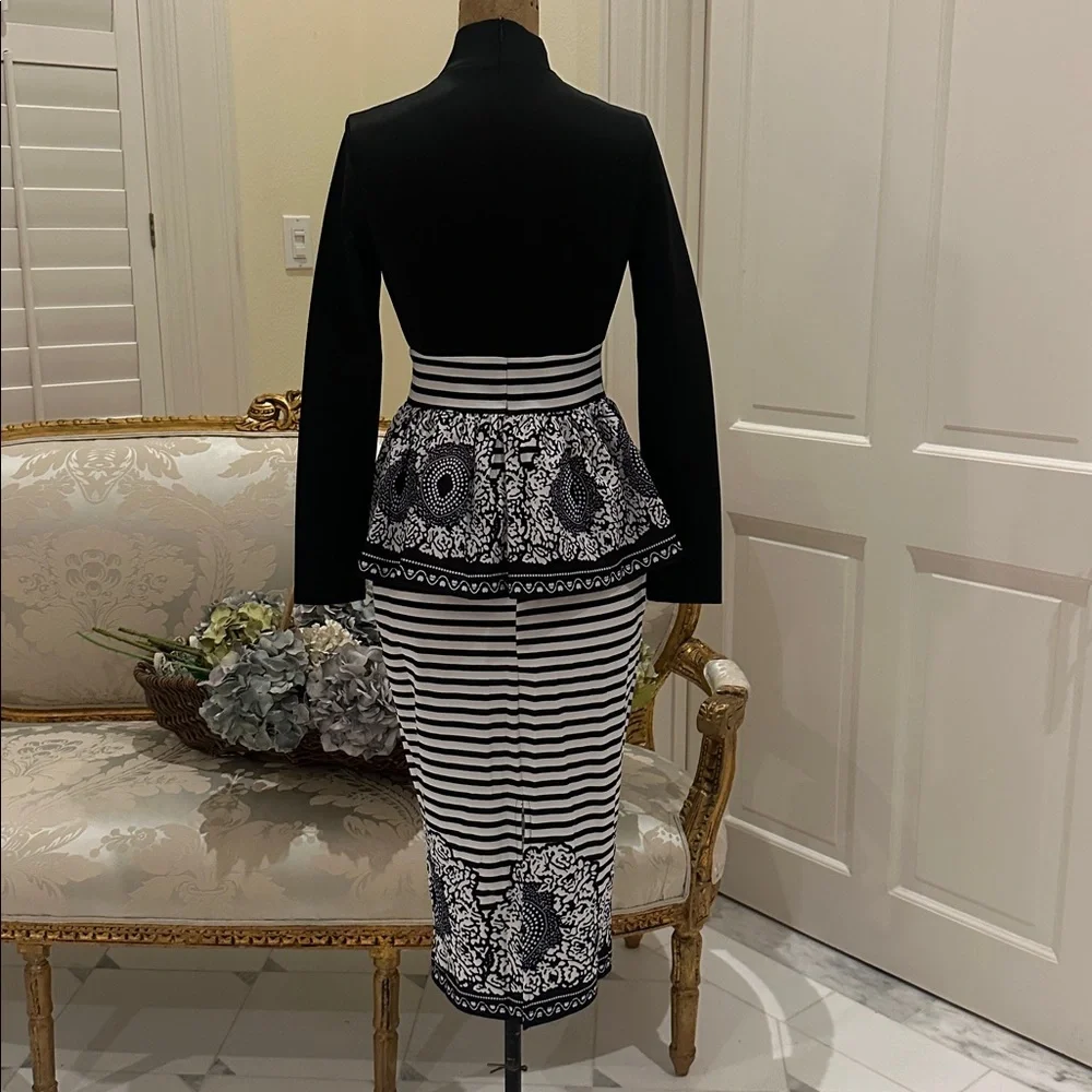 Black/white peplum knit midi dress,NWOT
Size M - Picture 3 of 4